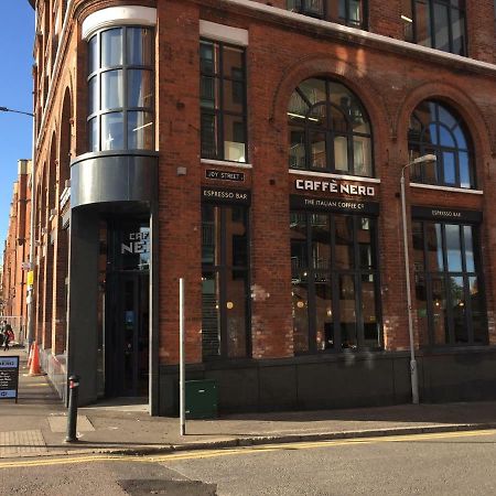 City Centre Belfast Free Parking Exteriör bild